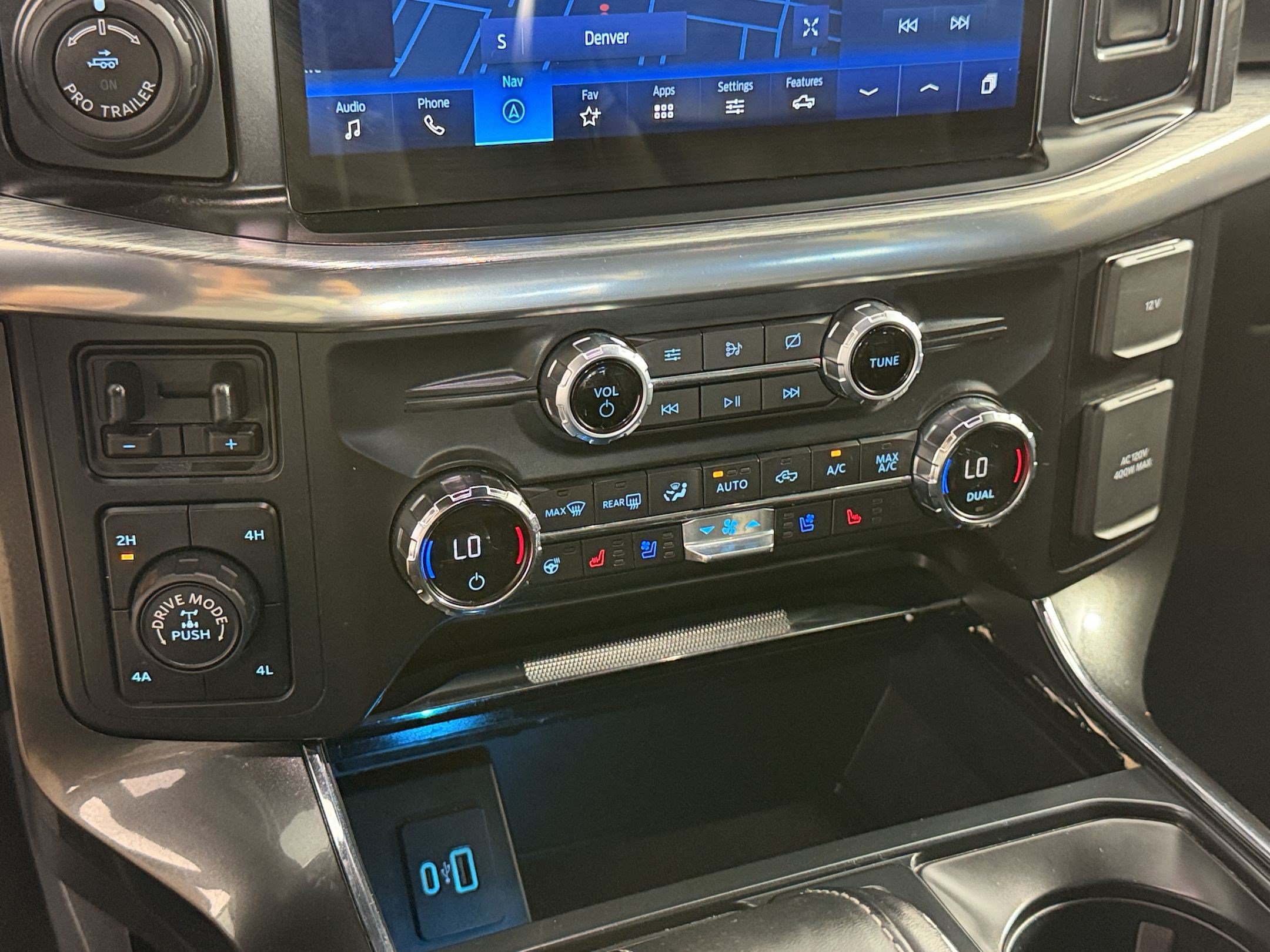 Used 2021 Ford F150 Lariat w/ Equipment Group 502A High AWD/4WD image 19