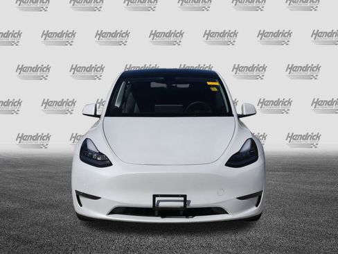 Used 2021 Tesla Model Y Long Range image 3