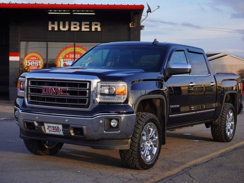 Used 2015 GMC Sierra 1500 SLT w/ SLT Crew Cab Value Package image 3