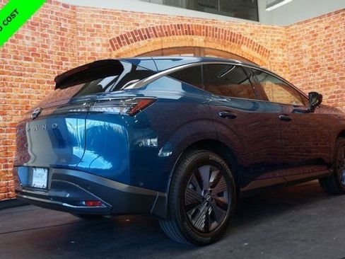 Certified 2025 Nissan Murano SL w/ Cargo Package image 7