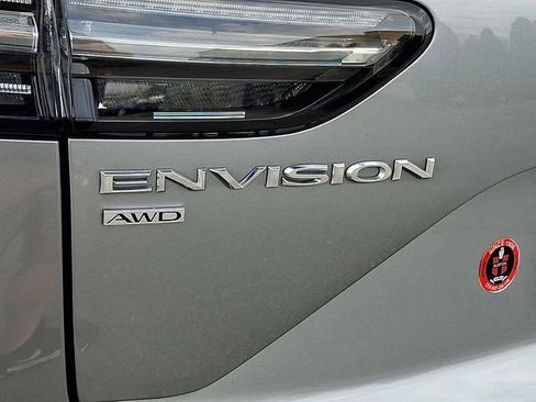 Used 2023 Buick Envision Avenir image 31