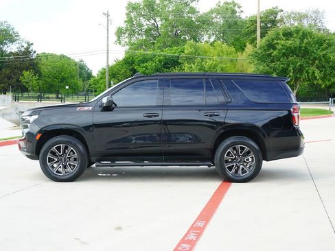 Used 2021 Chevrolet Tahoe Z71 w/ Rear Media and Nav Package AWD/4WD image 2