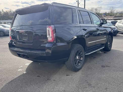 Used 2017 GMC Yukon SLT image 6