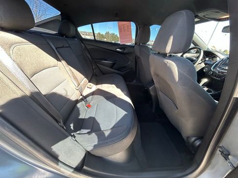 Used 2018 Chevrolet Cruze LT w/ Convenience Package image 29