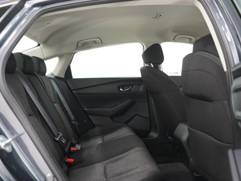 Used 2024 Honda Accord LX image 9