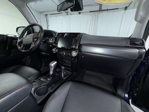 Certified 2023 Toyota 4Runner TRD Off-Road Premium w/ Moonroof Package AWD/4WD image 8