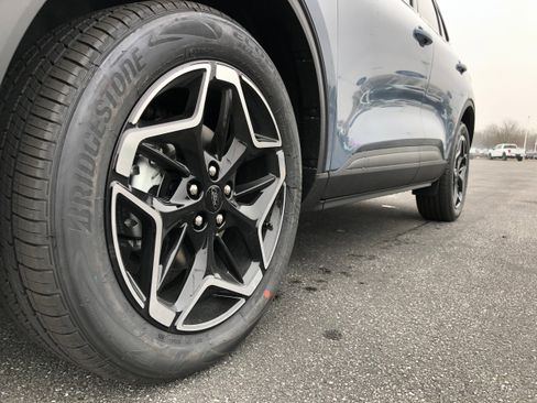 New 2026 Ford Escape Platinum w/ Premium Technology Package image 21