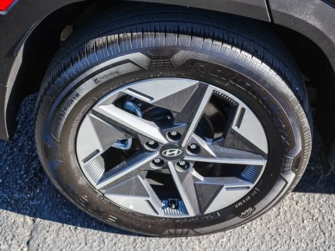 Certified 2025 Hyundai Tucson SEL image 12