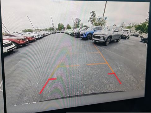 New 2026 Chevrolet Traverse LT w/ Driver Confidence Package AWD/4WD image 14