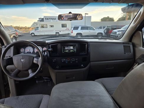 Used 2008 Dodge Ram 1500 Truck ST image 11