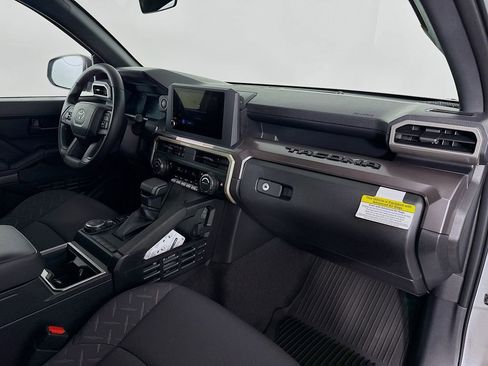 New 2026 Toyota Tacoma SR5 AWD/4WD image 31
