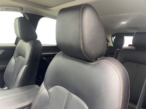 Used 2024 MAZDA CX-90 3.3 Turbo w/ Preferred Package image 27