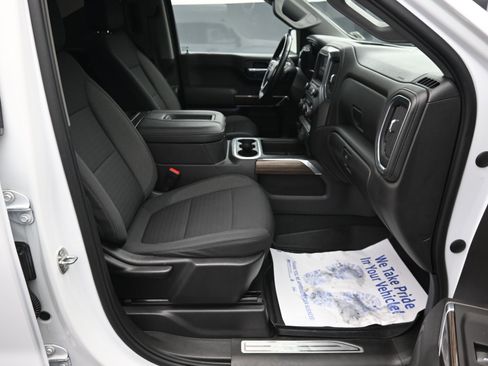 Used 2021 Chevrolet Silverado 1500 LT Trail Boss w/ Bed Protection Package image 30