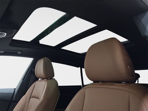 Certified 2025 Audi Q8 Premium Plus w/ Premium Plus Package image 32