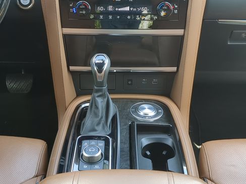 Used 2022 INFINITI QX80 Sensory w/ Cargo Package RWD image 17