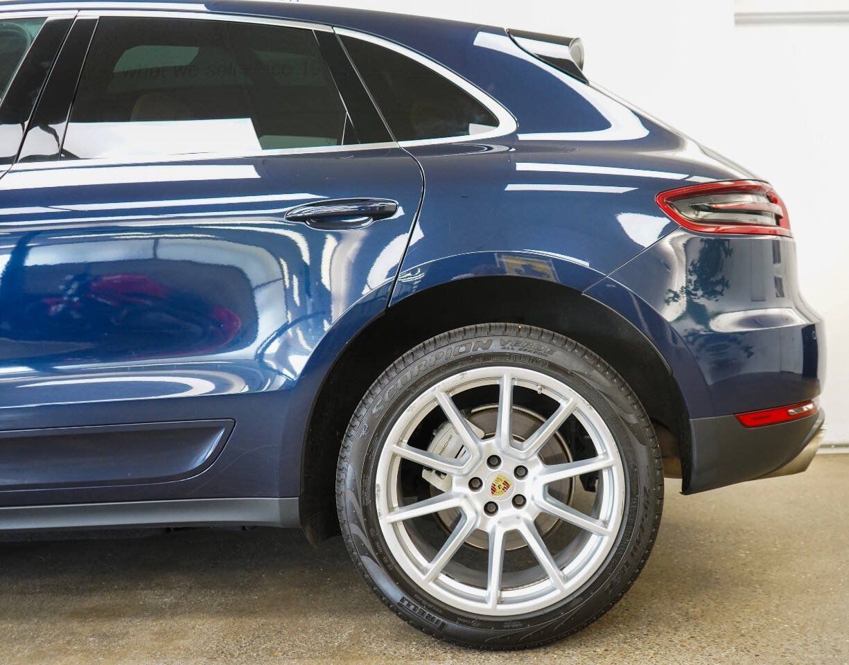 Used 2018 Porsche Macan S AWD/4WD image 10