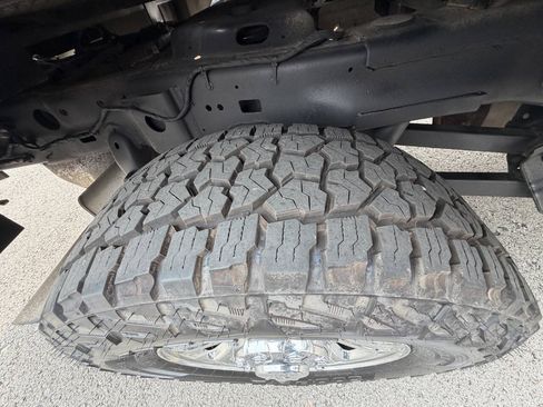 Used 2023 RAM 2500 Tradesman w/ Chrome Appearance Group AWD/4WD image 56