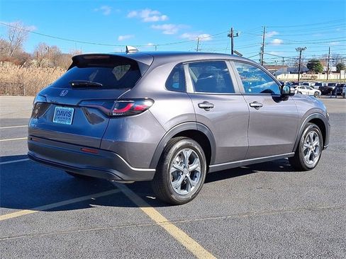 Certified 2026 Honda HR-V LX image 6