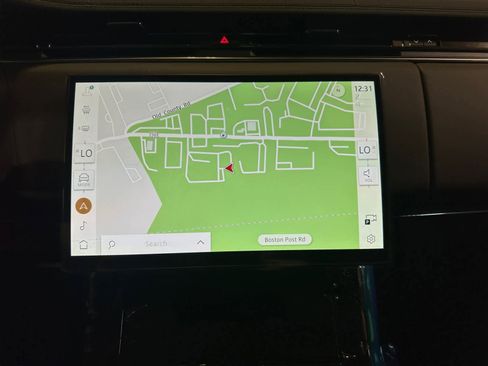 New 2025 Land Rover Range Rover Sport Dynamic SE image 14