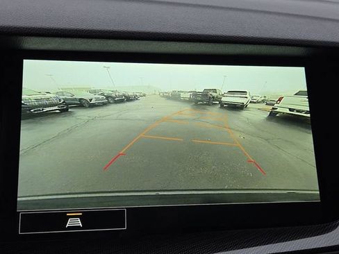 Used 2022 Buick Envision Preferred image 3