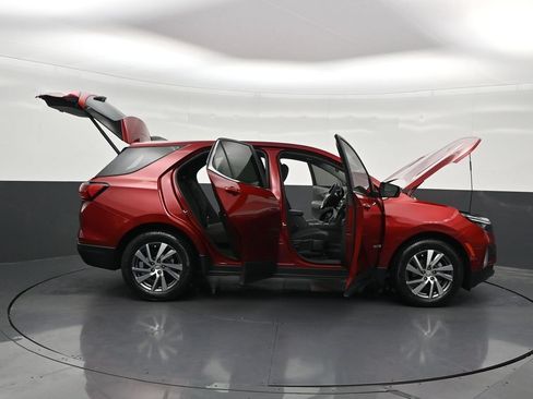 Used 2024 Chevrolet Equinox LT FWD image 36