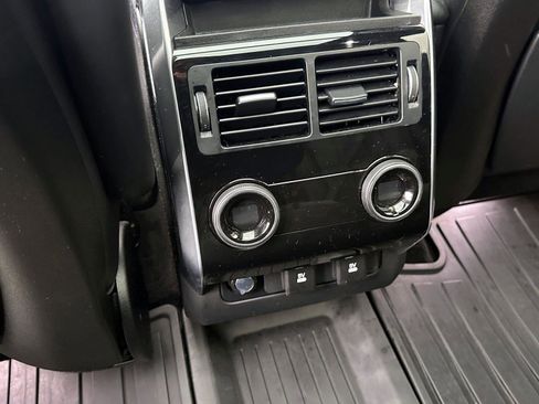 Used 2021 Land Rover Range Rover Sport HSE Silver Edition image 12