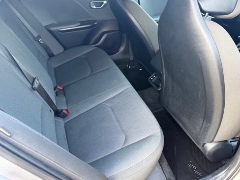 Used 2025 Kia K4 FWD image 33