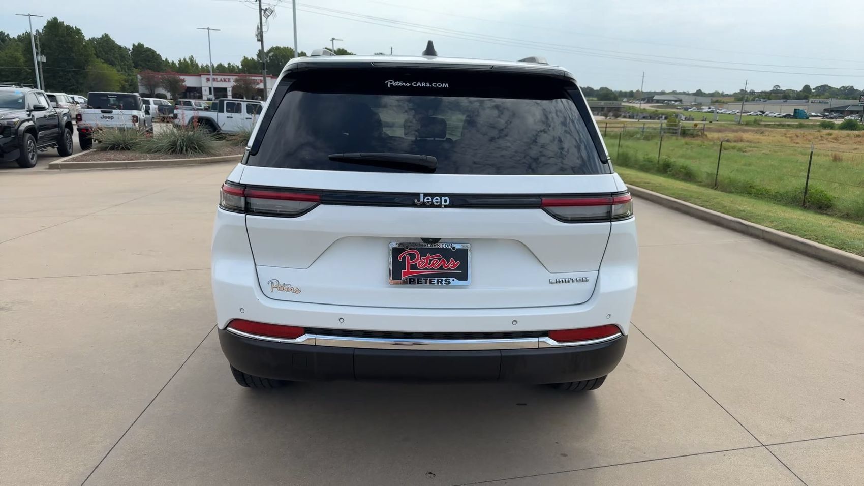 Used 2022 Jeep Grand Cherokee Limited RWD image 8