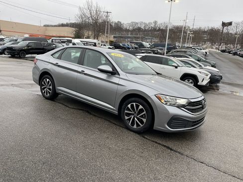 Used 2024 Volkswagen Jetta S image 6