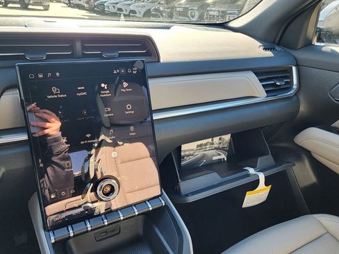 New 2026 GMC Terrain Elevation w/ Elevation Premium Package image 34