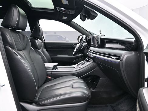 Used 2023 Hyundai Palisade Calligraphy image 35