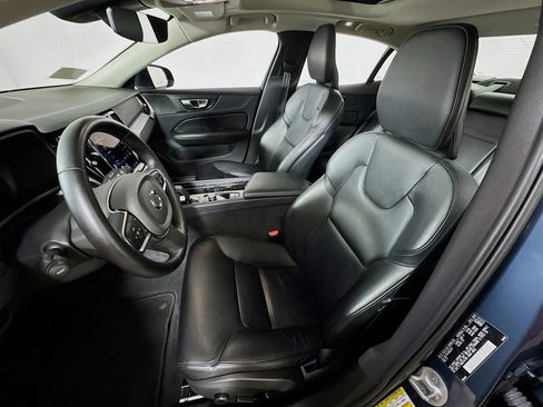 Used 2024 Volvo S60 B5 Core image 13