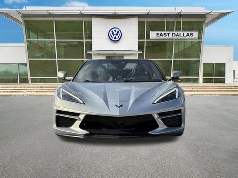 Used 2024 Chevrolet Corvette Stingray Convertible w/ Z51 Performance Package RWD image 9