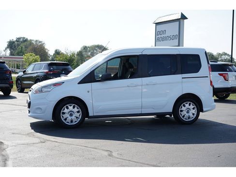 Used 2016 Ford Transit Connect XLT image 6