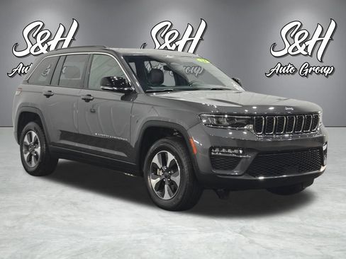 Used 2024 Jeep Grand Cherokee Limited 4xe AWD/4WD image 2