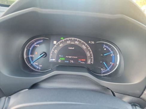 Certified 2025 Toyota RAV4 XLE w/ Convenience Package image 32