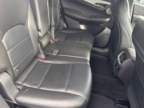 Used 2019 INFINITI QX50 Essential w/ Sensory Package image 14