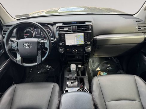 Used 2024 Toyota 4Runner TRD Off-Road Premium w/ Off Road Premium Plus Package AWD/4WD image 10