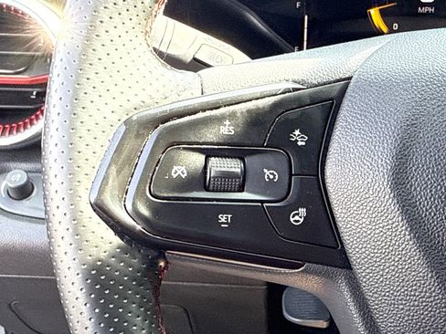 Certified 2024 Chevrolet Trax RS w/ Driver Confidence Package image 19