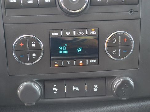 Used 2013 Chevrolet Silverado 1500 LT w/ All-Star Edition image 19