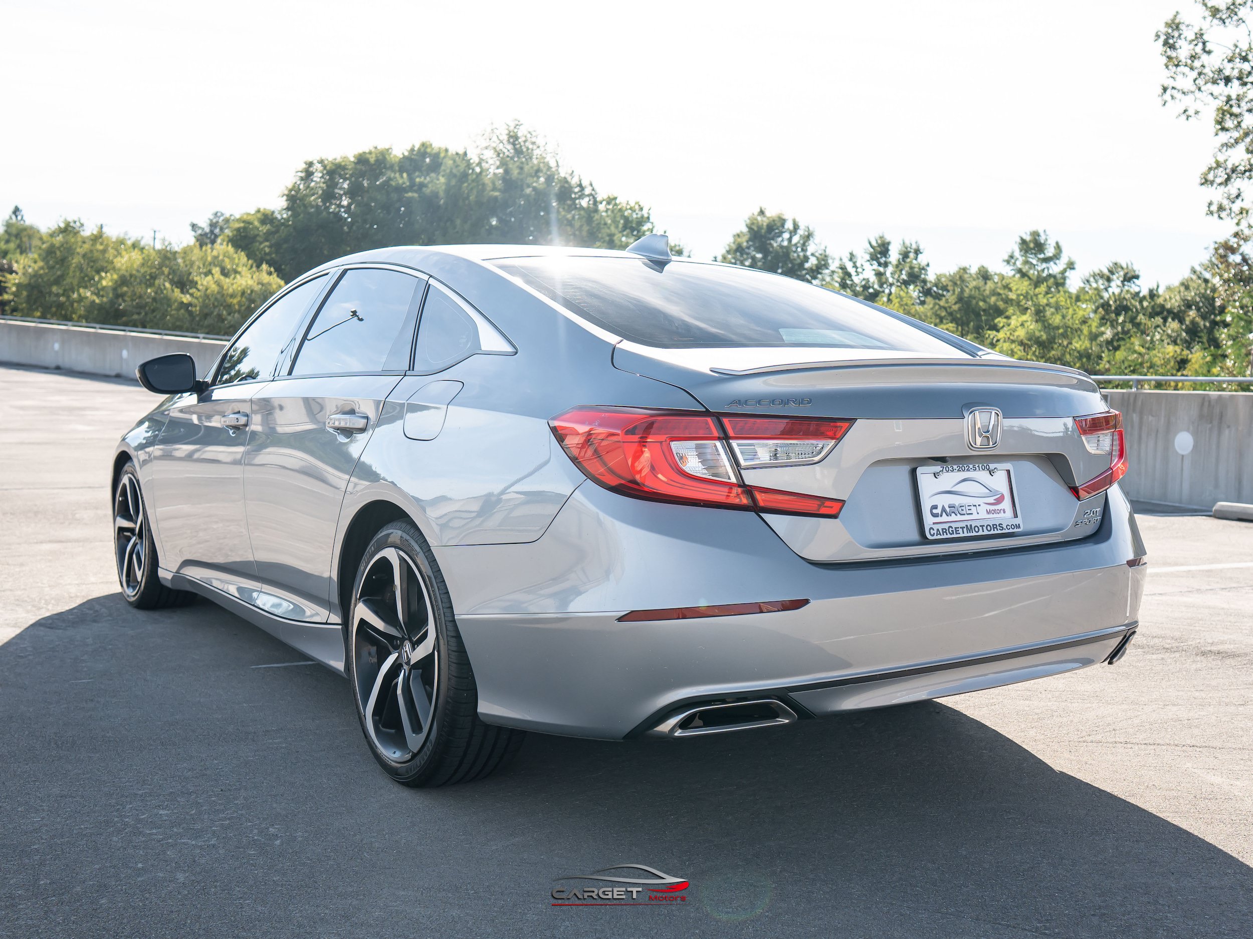 Used 2019 Honda Accord Sport image 4