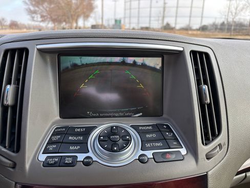 Used 2011 INFINITI G37 2dr Base w/ Premium Pkg image 20