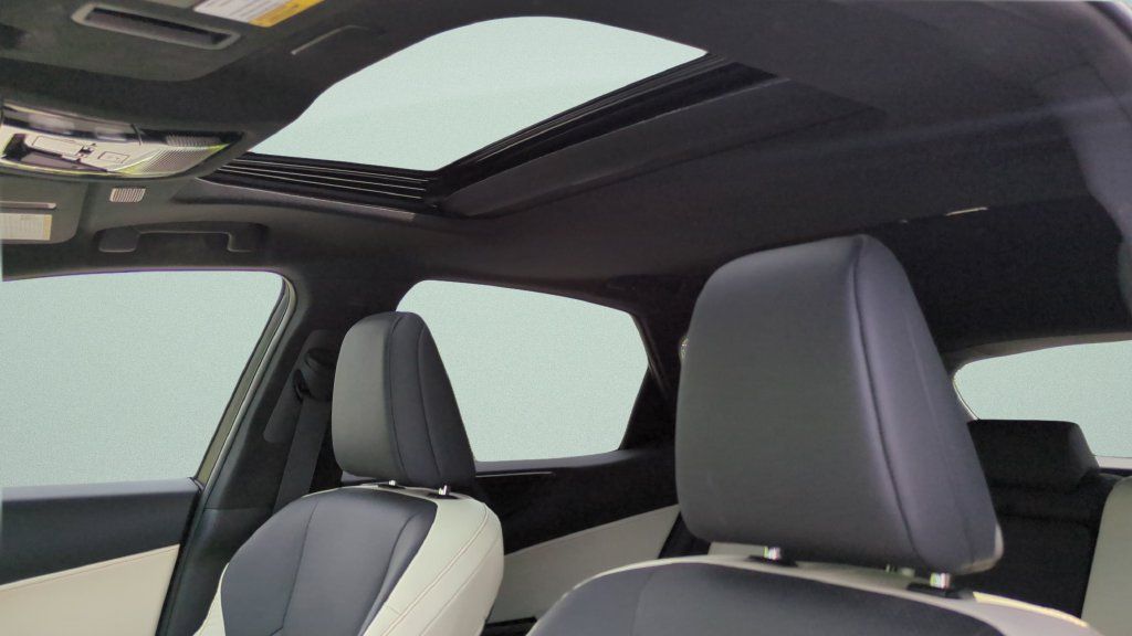 Used 2024 Lexus NX 350 AWD image 17