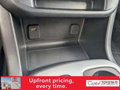 Used 2018 Chevrolet Colorado LT image 22