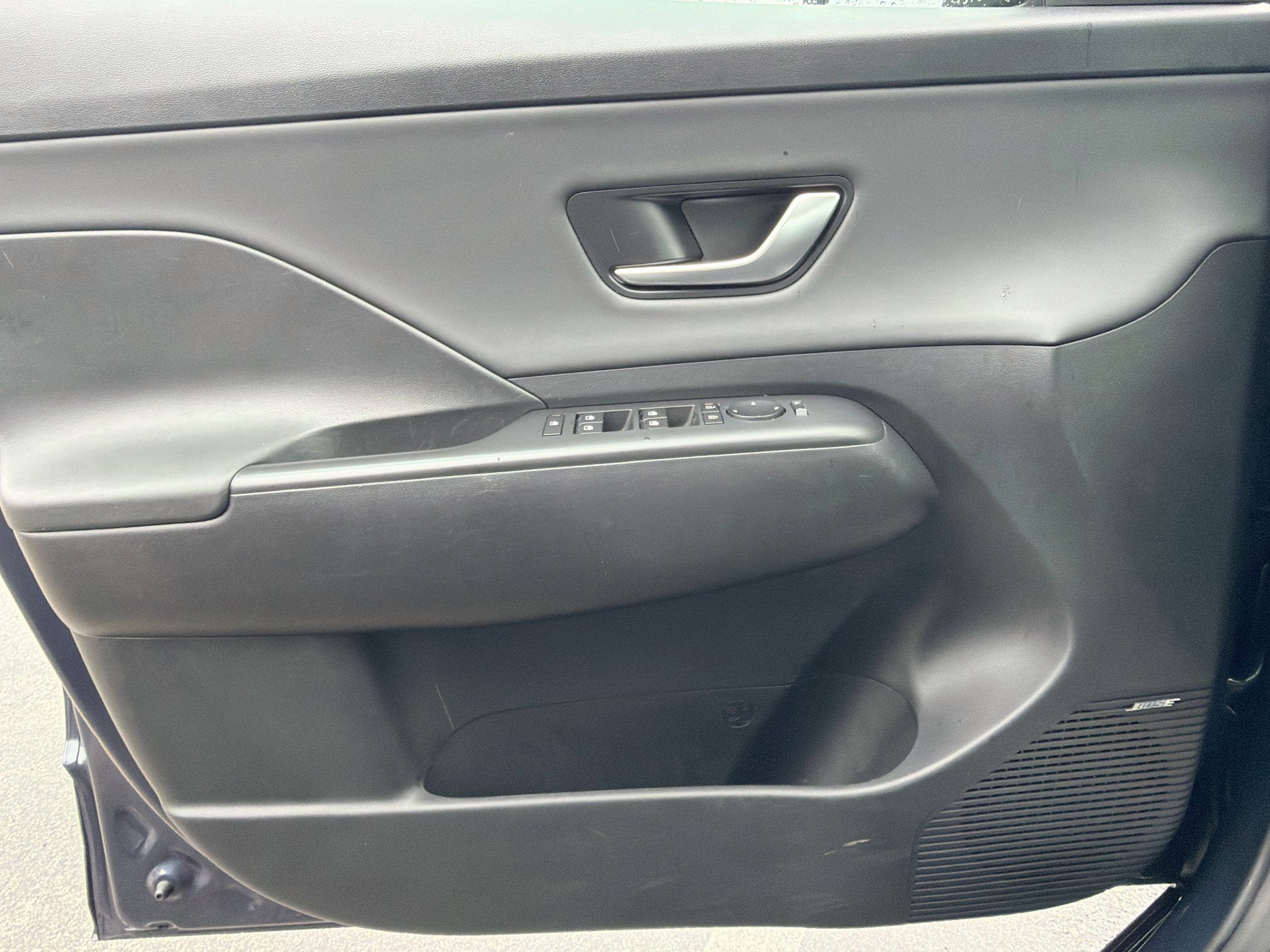 Used 2024 Hyundai Kona Limited FWD image 22