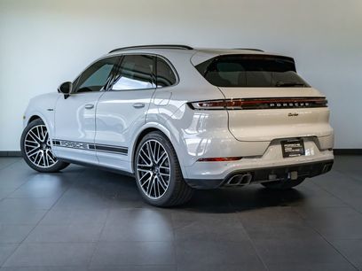 Certified 2025 Porsche Cayenne Turbo