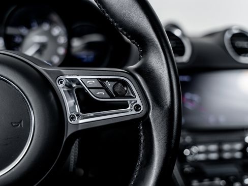 Used 2022 Porsche 718 Boxster Spyder image 35