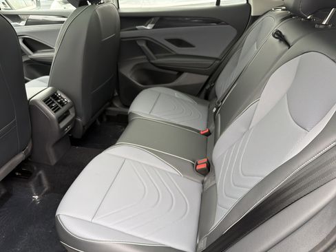 New 2026 Volkswagen Tiguan SE AWD/4WD image 23