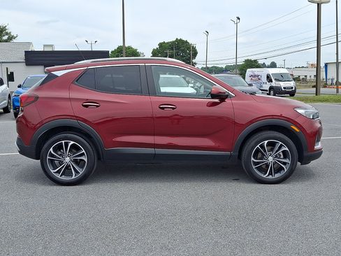 Used 2023 Buick Encore GX Select AWD/4WD image 7