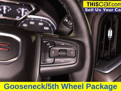 Used 2022 GMC Sierra 2500 AT4 w/ AT4 Preferred Package AWD/4WD image 19